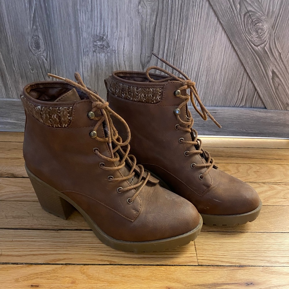 Justfab brown hiking boots - women’s size 8.5